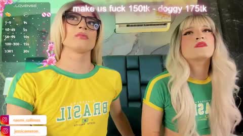 JESSI AND NAOMI online show from January 9, 3:58 am