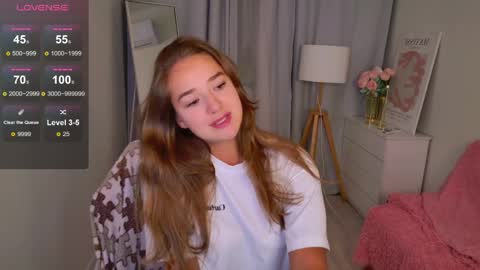 Jessi online show from April 10, 2:22 pm