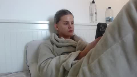 jessieryan online show from October 22, 10:51 am