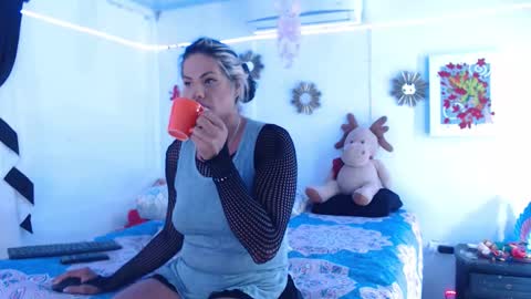 JESSI GOMEZ online show from September 15, 11:44 am