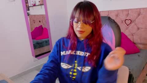 jessikarabbiit online show from April 21, 3:13 am