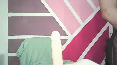 Ale online show from April 15, 7:58 pm