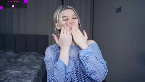 Daryl online show from November 10, 5:38 pm