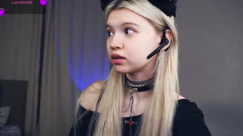 Daryl online show from November 30, 6:15 pm