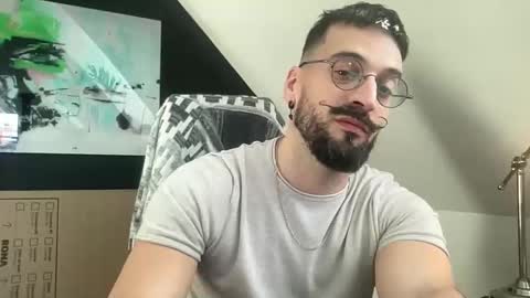 JEUNEMEK007 online show from January 16, 7:01 pm