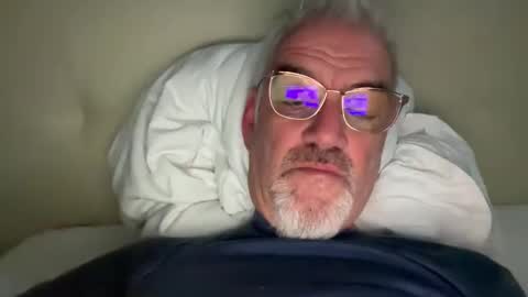 jewlronny online show from February 3, 6:56 am