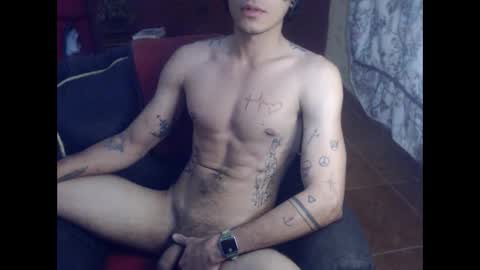 Snapshot of jffer_slhom chatting on September 27, 2:26 pm jffer_slhom online show from September 27, 2:26 pm