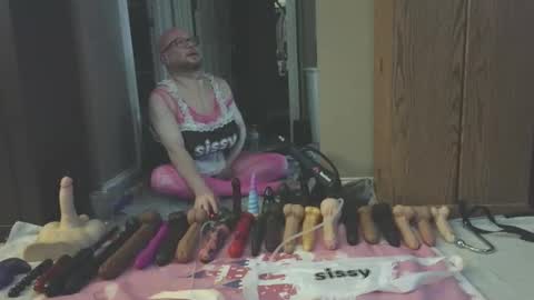 Nasty Cumslut online show from April 19, 2:01 am