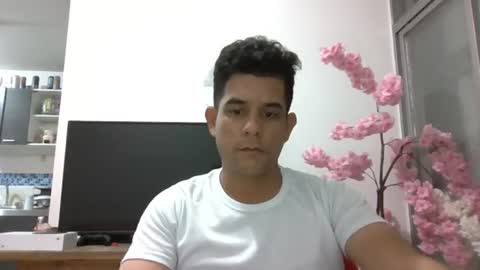 jhavi_01 online show from August 2, 7:21 am