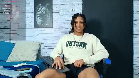 jhay_wheeler777 online show from October 13, 4:36 am