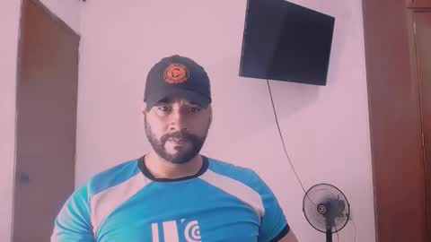 En moreno online show from January 15, 1:47 am