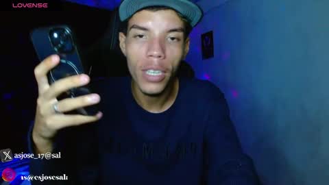 Jhohan Fox online show from December 15, 6:09 am