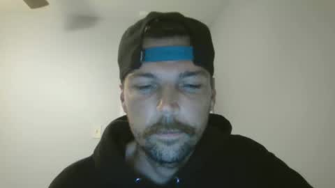 jholls online show from September 13, 7:16 pm