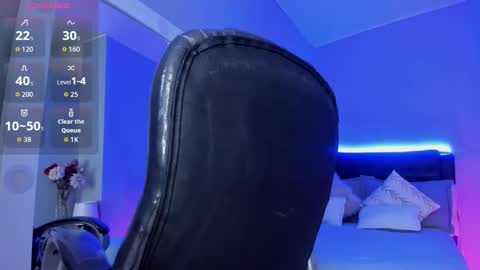 Jhon online show from December 5, 1:53 pm