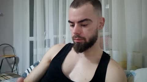 Here are Jhon and Tomy online show from February 17, 3:36 am