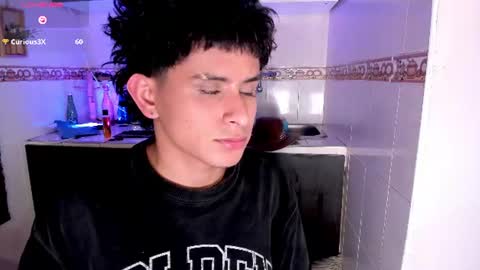 JHONNATHAN online show from June 26, 9:31 pm