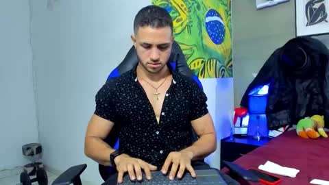 jhonny online show from November 3, 5:30 am