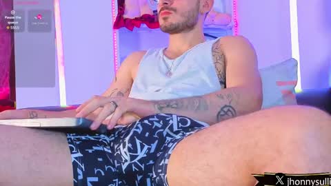 jhonny and friend online show from March 31, 4:07 pm