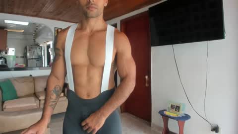 jh online show from February 28, 6:41 pm