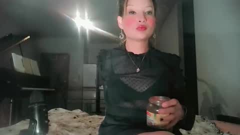 Anya online show from November 4, 10:00 pm