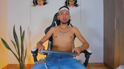 Snapshot of jhors_silv chatting on November 1, 11:37 pm Jhors online show from November 1, 11:37 pm