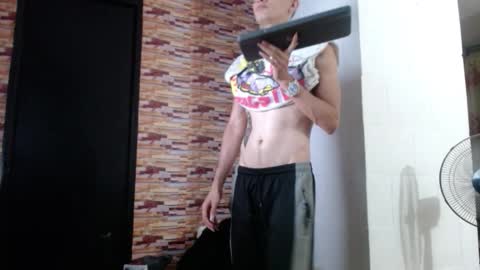 jhosuamoore2 online show from October 13, 12:23 am