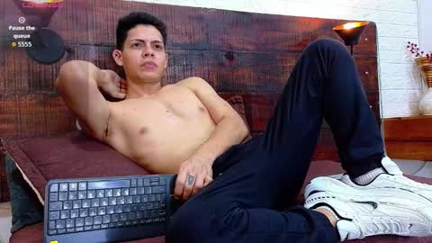 jhosuavega online show from November 7, 11:51 pm