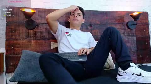 jhosuavega online show from November 12, 10:34 pm