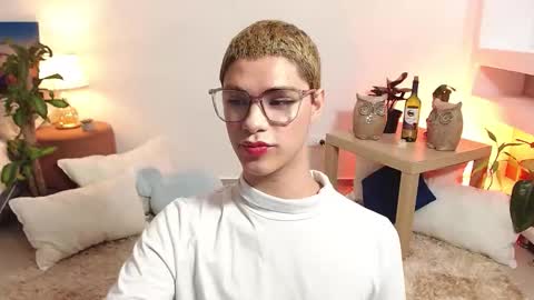 Jhuan Nhez online show from October 20, 11:04 am