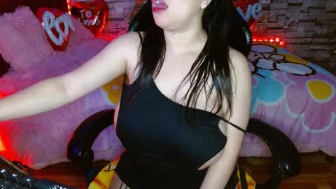 Jhulia online show from January 12, 8:38 pm