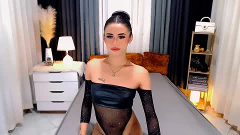 julie online show from February 26, 1:36 am