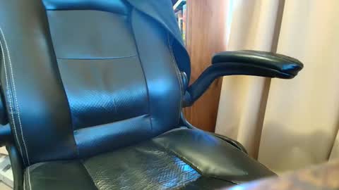 jim74122 online show from February 13, 2:15 am