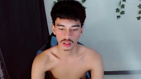 Snapshot of jim_cumxx chatting on October 6, 7:59 am JIMBOY online show from October 6, 7:59 am