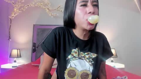 Jimena Adams online show from March 4, 8:50 pm