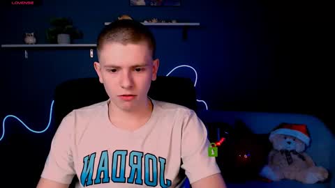 your dream  online show from February 21, 8:16 pm