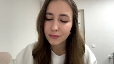 Kate online show from January 8, 2:23 pm