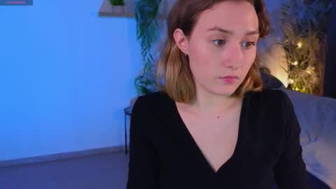 Molly online show from October 23, 3:13 pm