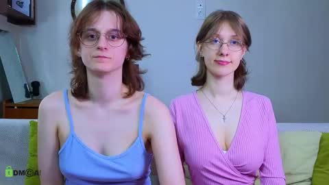 Hey Guys We are Julia ginger  Tina brunette online show from June 5, 9:59 am