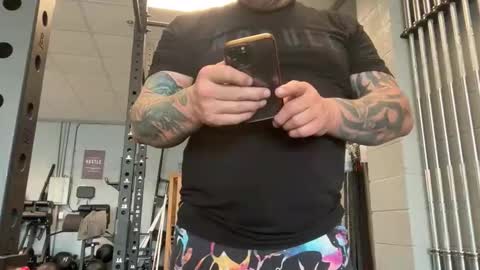 jitzgolfer online show from November 26, 2:14 pm