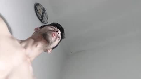 jjj963733 online show from September 30, 9:14 pm