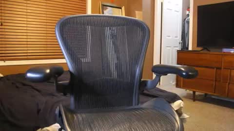 jjjjjfive online show from April 5, 3:14 am