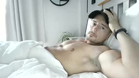 JK online show from March 30, 6:02 am