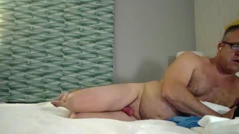 The best time guy online show from October 20, 7:35 am