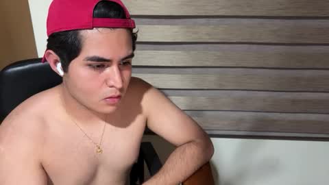 Jlatinchub online show from February 18, 2:16 am