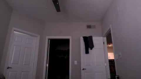 jmeaty5 online show from December 17, 4:14 pm