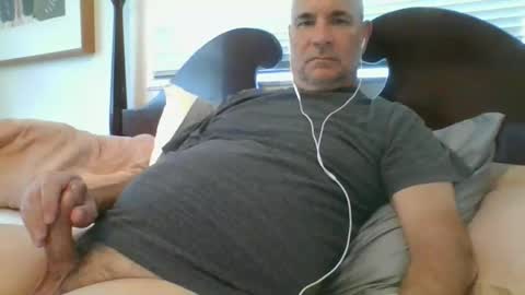 jmichael50 online show from October 25, 6:52 pm