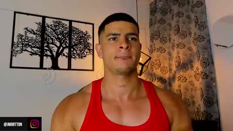 Snapshot of jmortton chatting on February 25, 12:05 pm IGJmortton online show from February 25, 12:05 pm