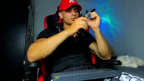 IGJmortton online show from April 10, 1:55 am