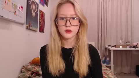 joan_kiss online show from September 10, 3:57 pm