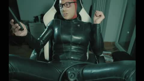 The sweetest toy online show from April 16, 6:08 pm